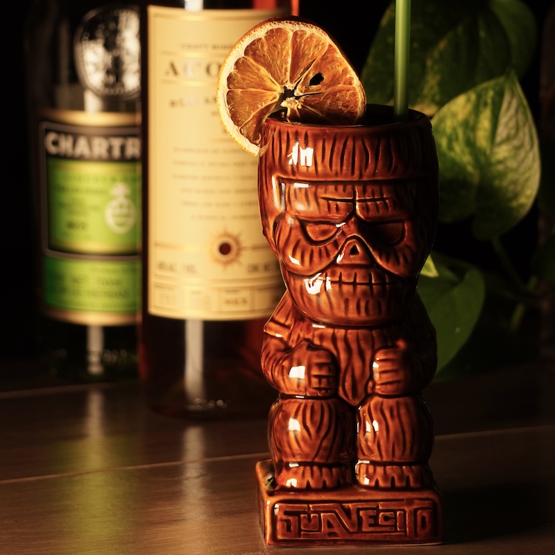 Enkis Barberia Cocteleria 